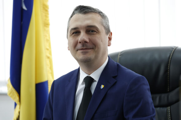 Ministar Nerin Dizdar