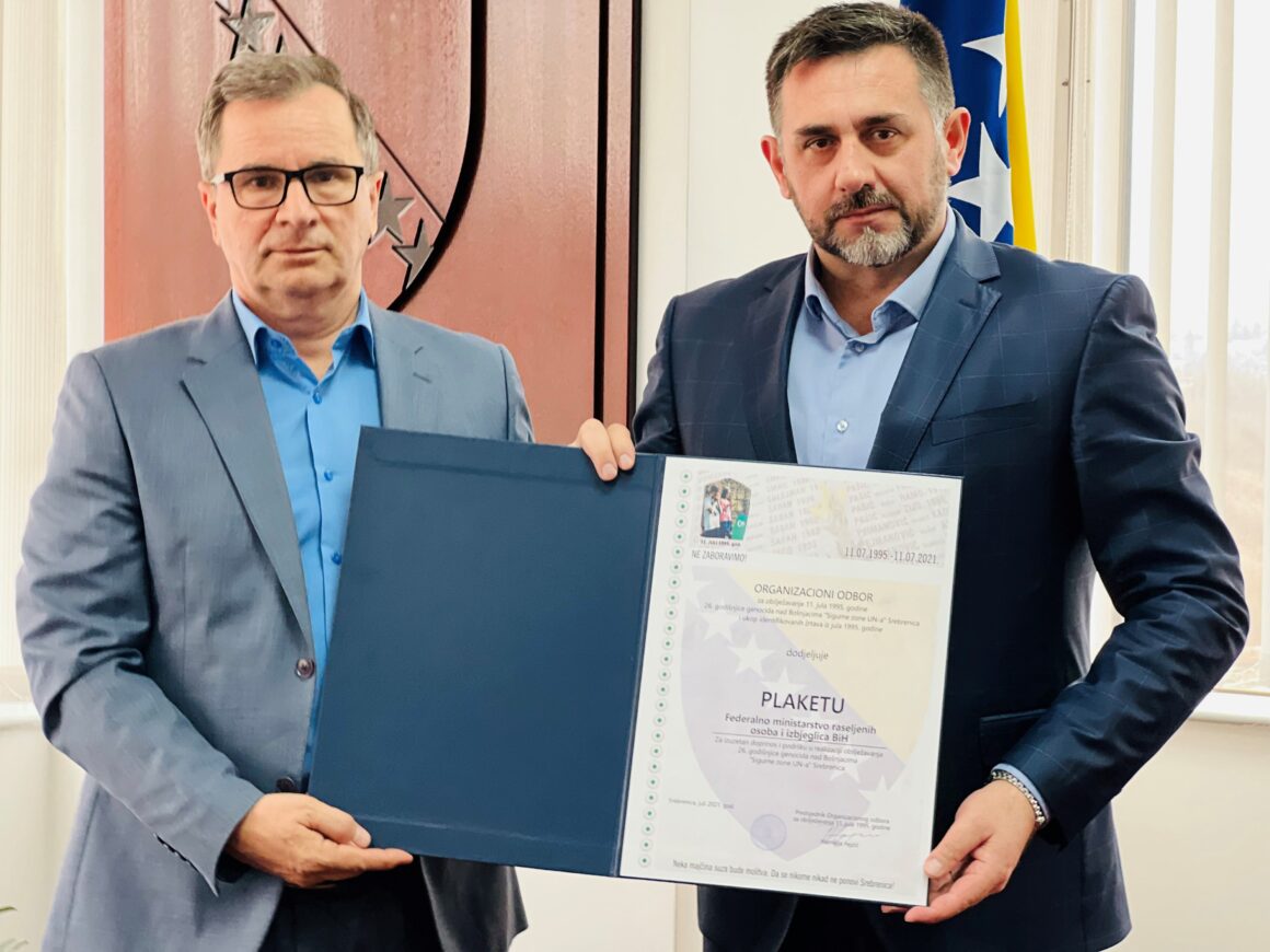 Ministar Ramić sa predstavnicima Organizacionog odbora Marša mira Nezuk – Potočari