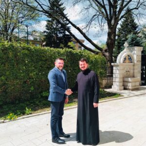 Ministar Ramić posjetio Sabornu crkvu u Sarajevu: Podrška obnovi unutrašnjosti crkve