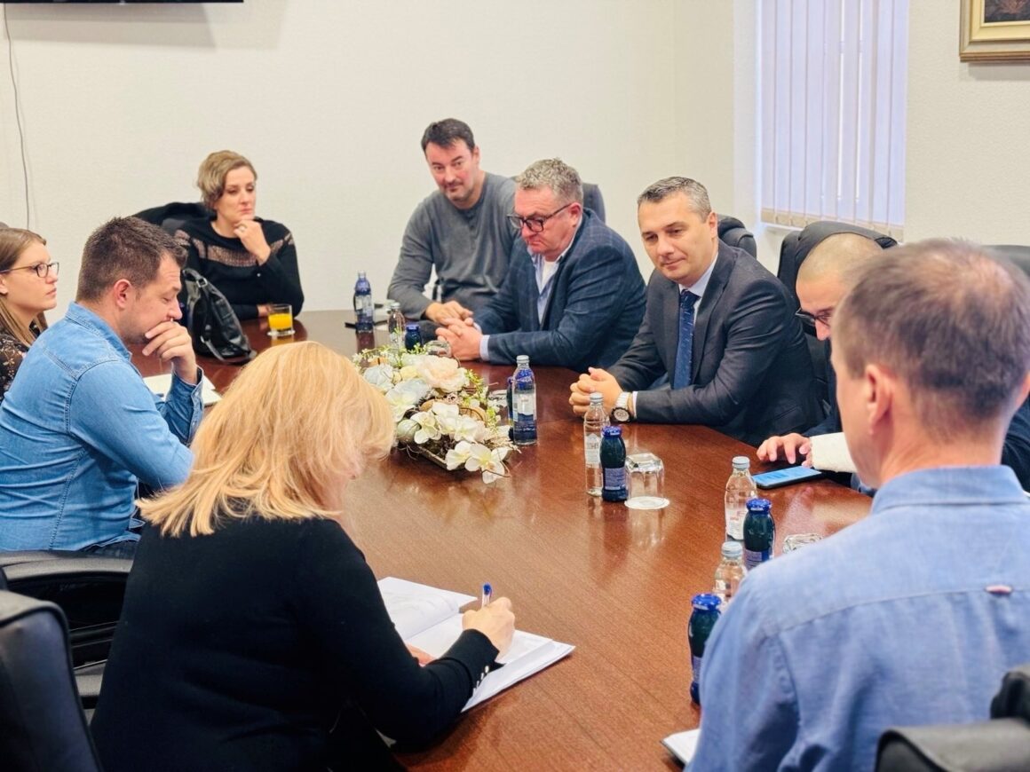 Ministar Dizdar u posjeti Livnu i Tomislavgradu
