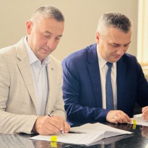 Podrška povratnicima u Ljubinju i Trebinju: Potpisani ugovori za izgradnju vodovoda i puteva