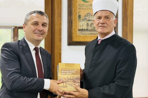 Ministar Dizdar u Banjoj Luci: Završeni radovi na dogradnji medrese “Reis Ibrahim-ef. Maglajlić” Ministar Dizdar u Banjoj Luci: Završeni radovi na dogradnji medrese “Reis Ibrahim-ef. Maglajlić”